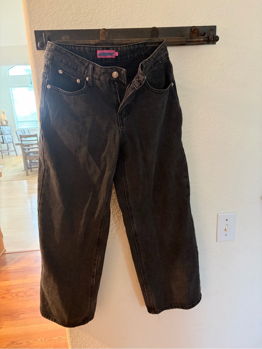 Edikted Black Boyfriend Jeans